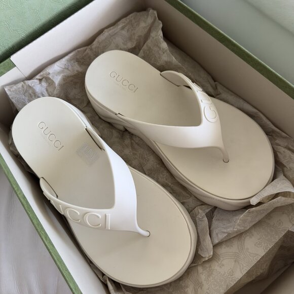 NEW WOMEN'S THONG PLATFORM SANDALS SHOES SZ 39 White - Picture 9 of 9